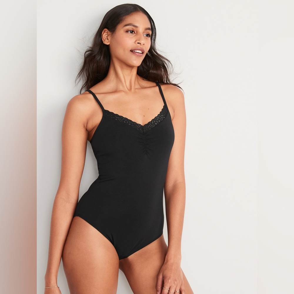 Old Navy Women’s Lace-Trimmed Supima® Cotton-Blend Cheeky Bodysuit XL 16-18
